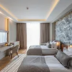Concorde Tower & Casino & Convention & 5* Nicosie