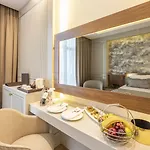Concorde Tower & Casino & Convention & Hotel Nicosie