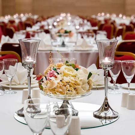 Concorde Tower & Casino & Convention &