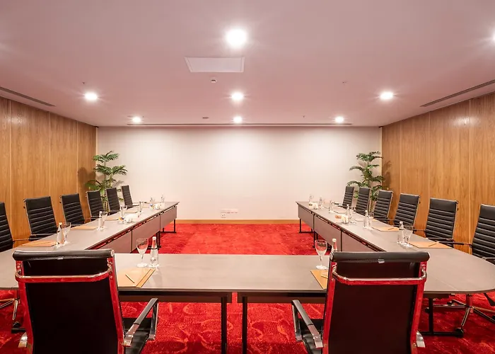 Concorde Tower & Casino & Convention & 5*