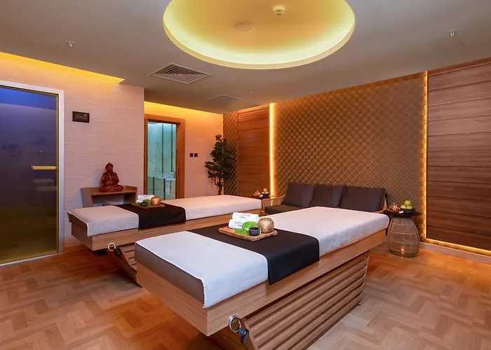 Concorde Tower & Casino & Convention & Отель 5*