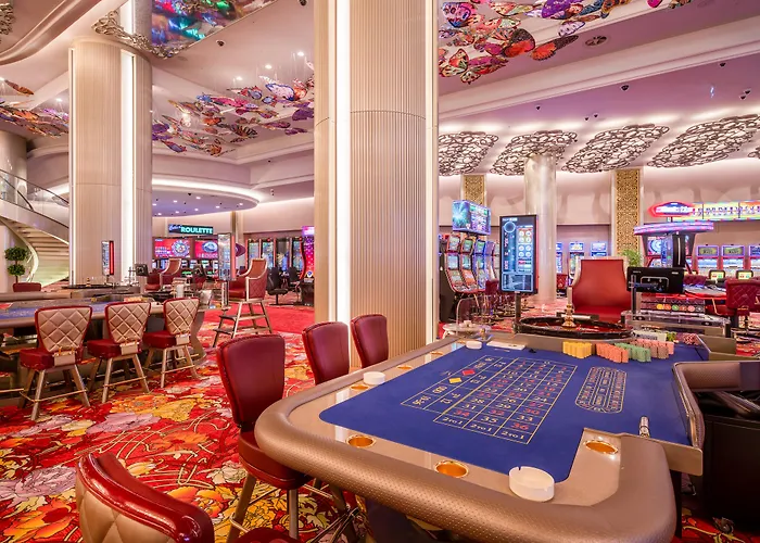 Concorde Tower & Casino & Convention &