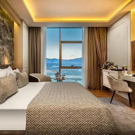 Otel Concorde Tower & Casino & Convention &
