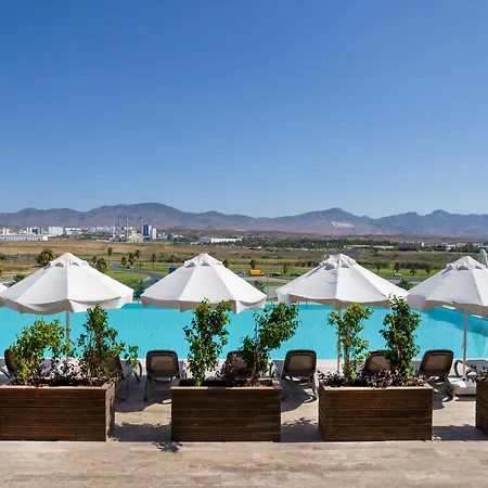 Concorde Tower & Casino & Convention & Otel 5*